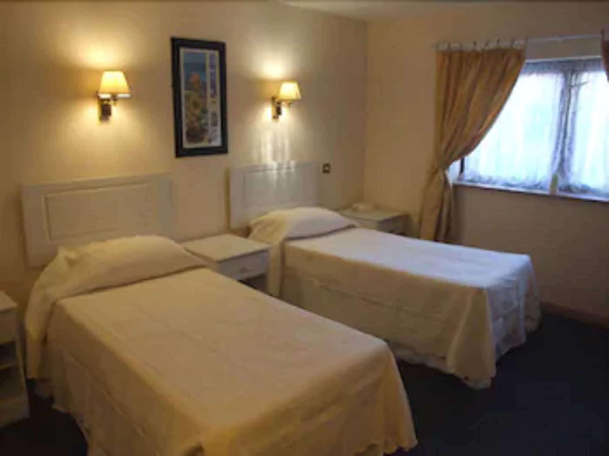 The Amblehurst Hotel Сейл Экстерьер фото